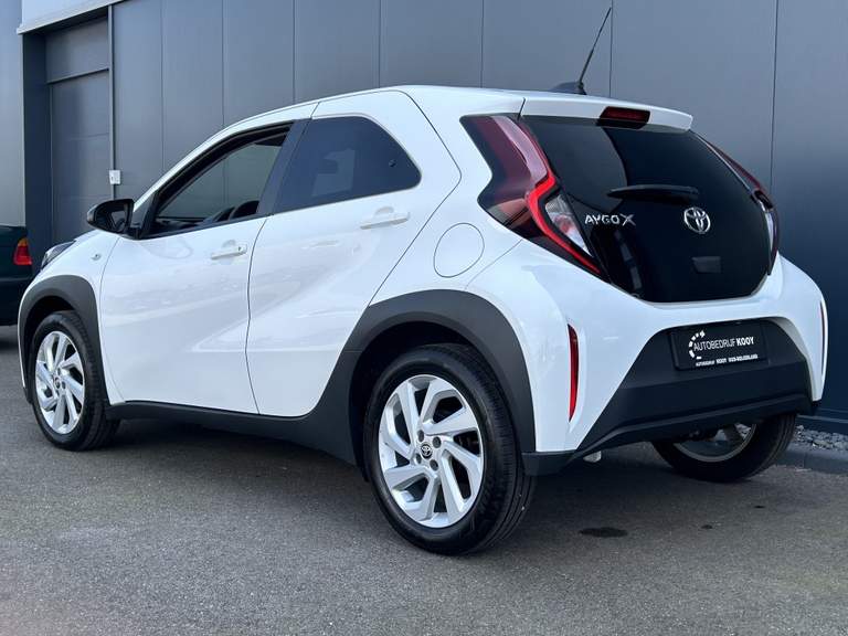 Toyota Toyota