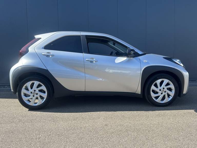 Toyota Toyota