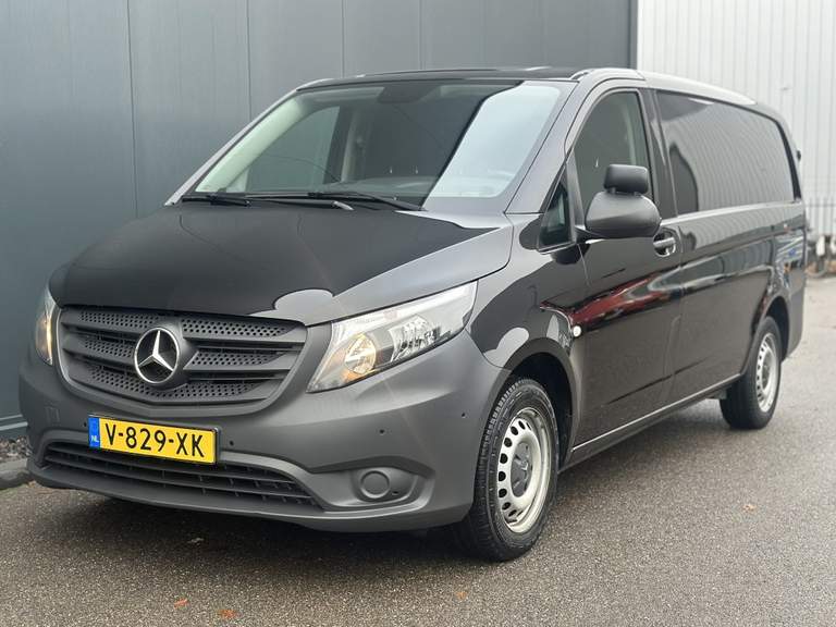 Mercedes-Benz Mercedes-Benz