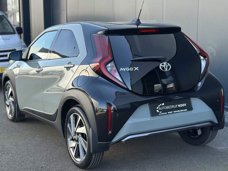 Toyota Toyota