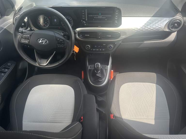 Hyundai Hyundai