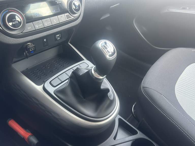 Hyundai Hyundai