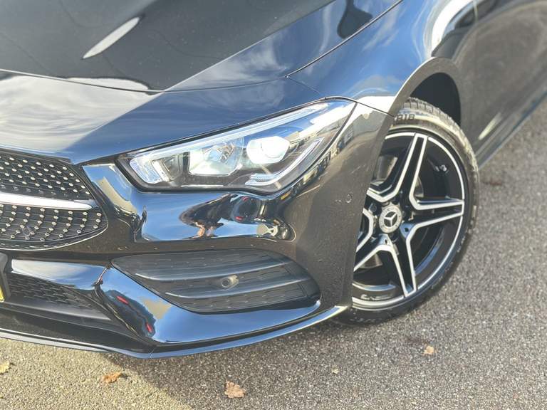 Mercedes-Benz Mercedes-Benz