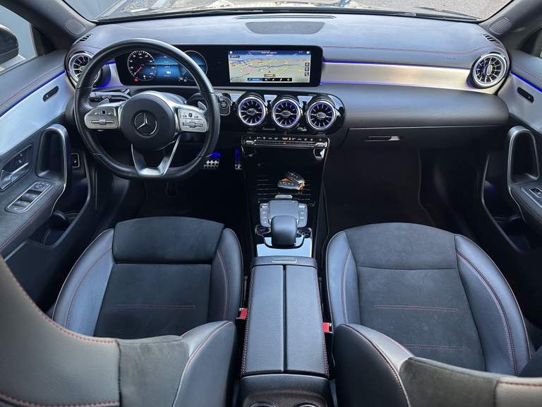 Mercedes-Benz Mercedes-Benz