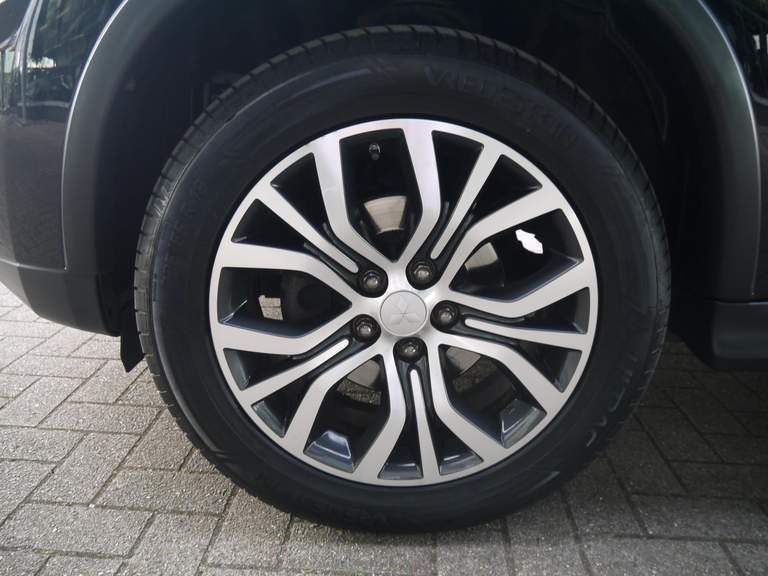 Mitsubishi Mitsubishi