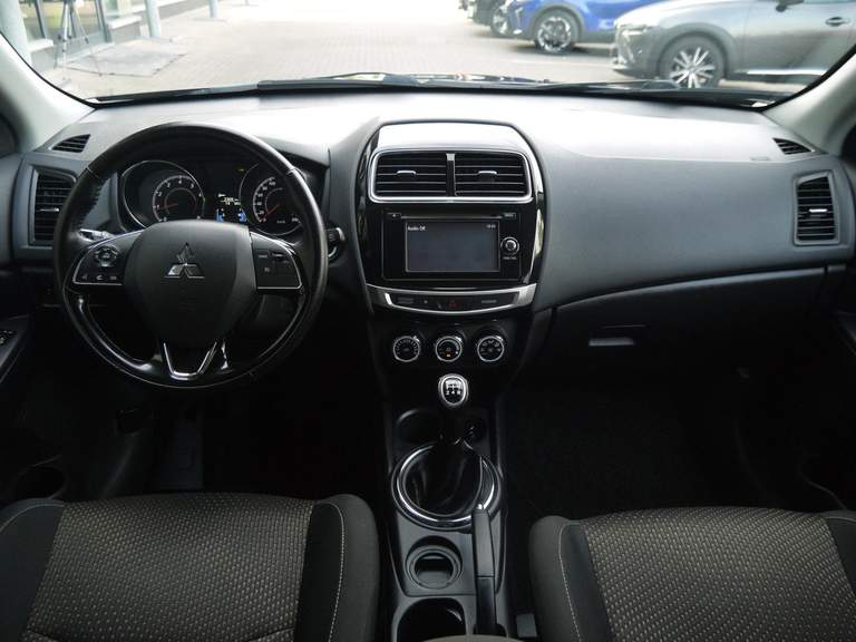 Mitsubishi Mitsubishi