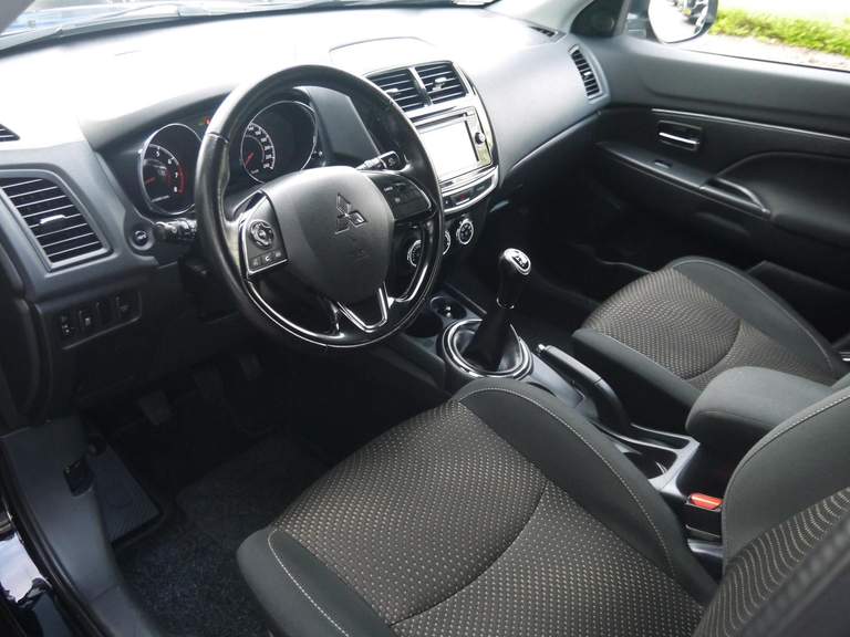 Mitsubishi Mitsubishi