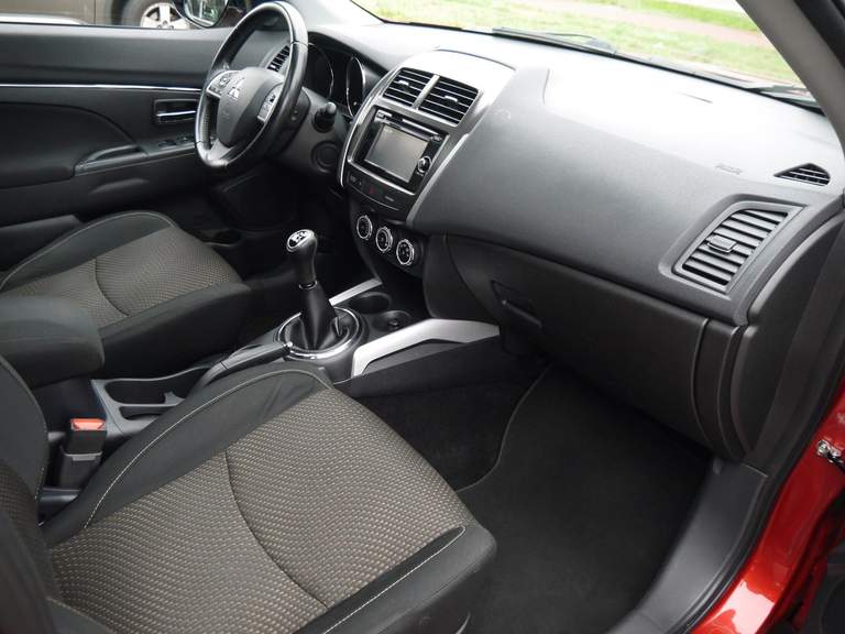 Mitsubishi Mitsubishi