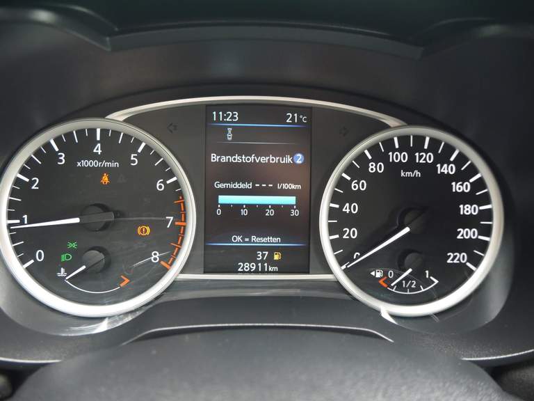 Nissan Nissan