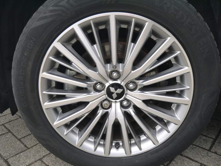 Mitsubishi Mitsubishi