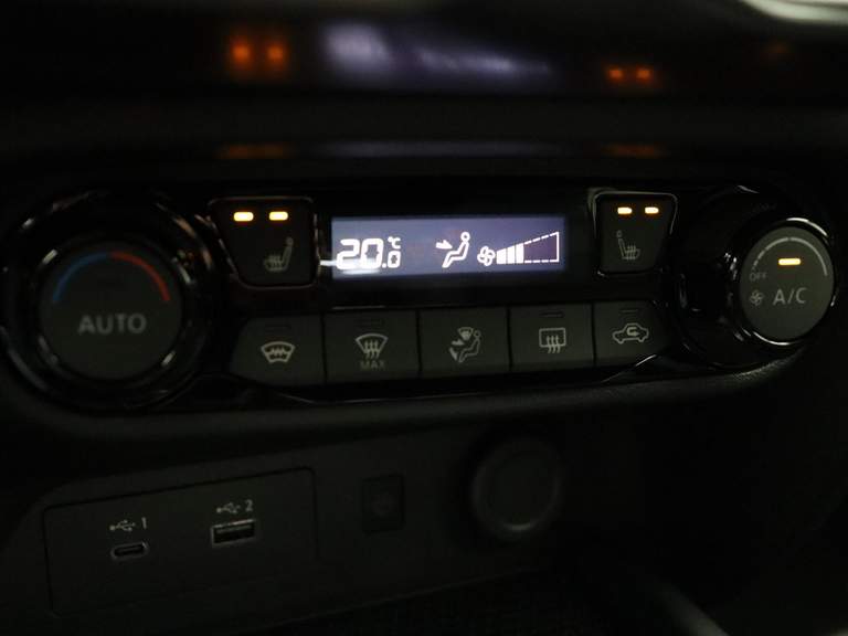 Nissan Nissan