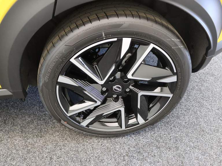 Nissan Nissan