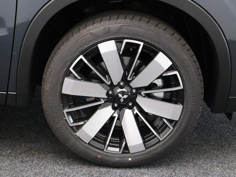 Mitsubishi Mitsubishi