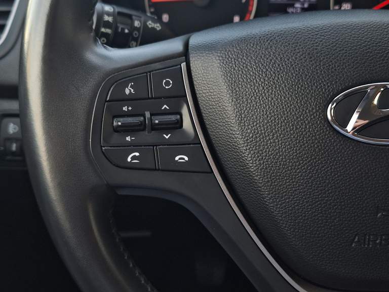 Hyundai Hyundai