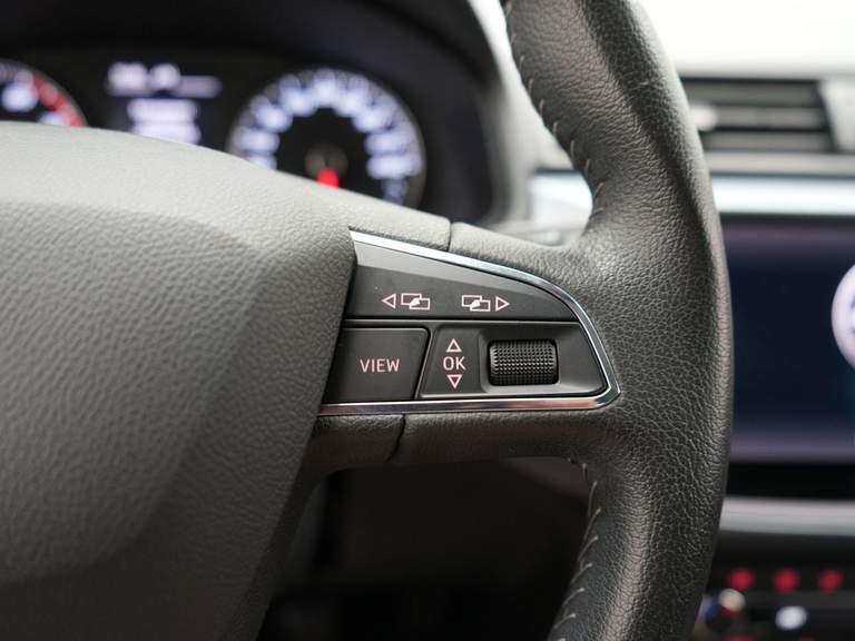 SEAT SEAT
