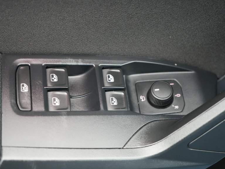SEAT SEAT