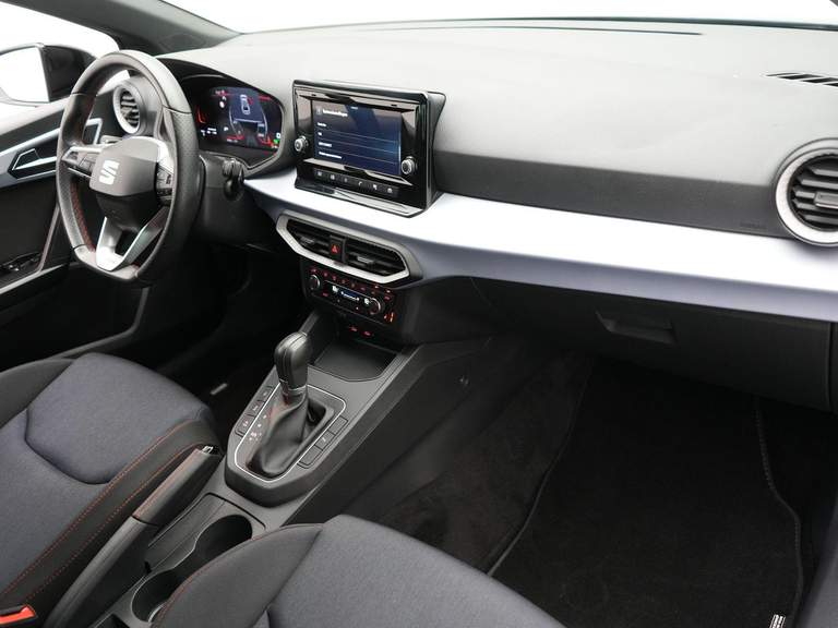 SEAT SEAT