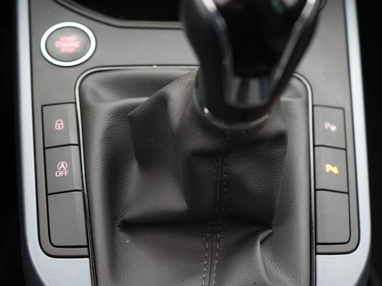 SEAT SEAT
