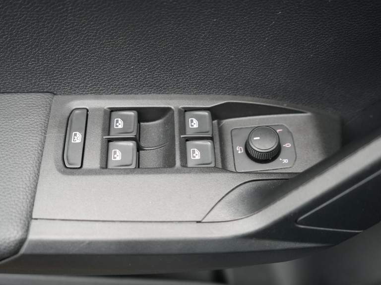 SEAT SEAT