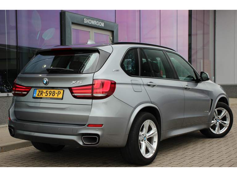BMW BMW