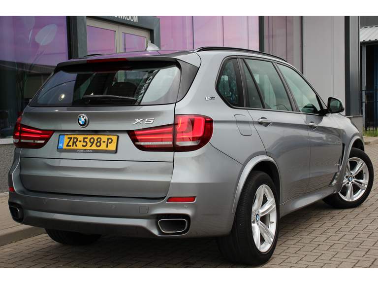 BMW BMW