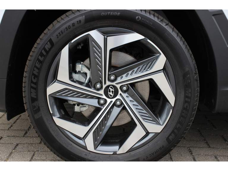 Hyundai Hyundai