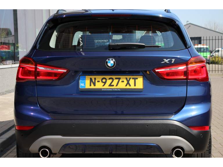 BMW BMW