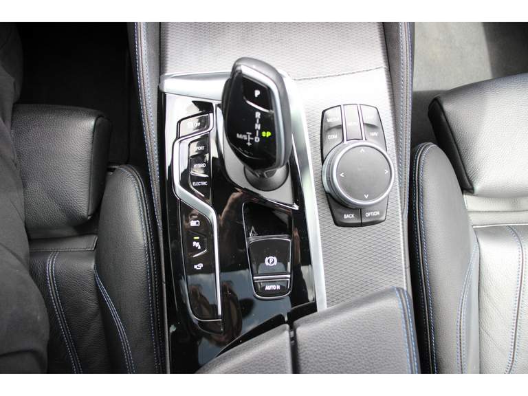BMW BMW