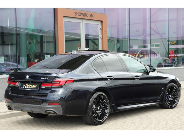 BMW BMW