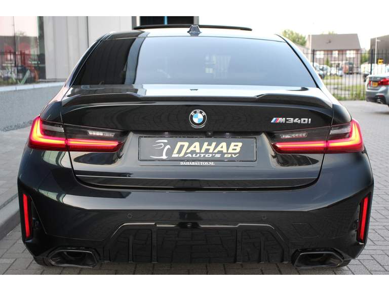 BMW BMW