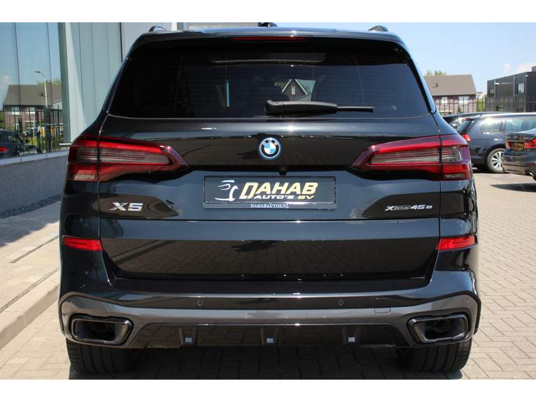 BMW BMW