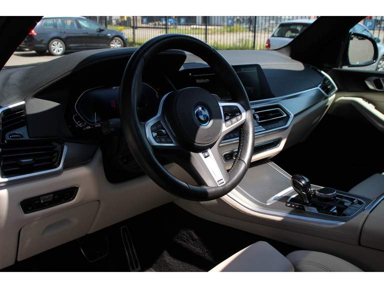 BMW BMW