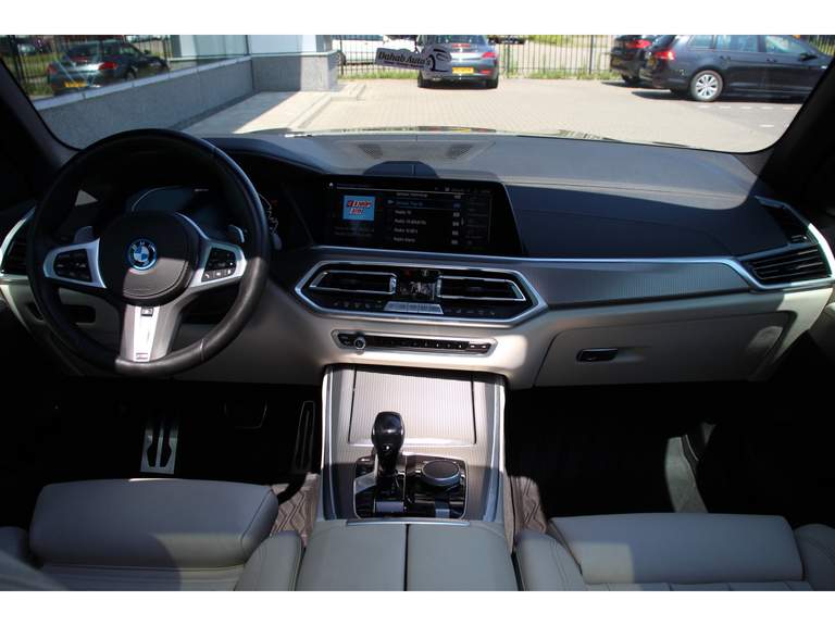 BMW BMW