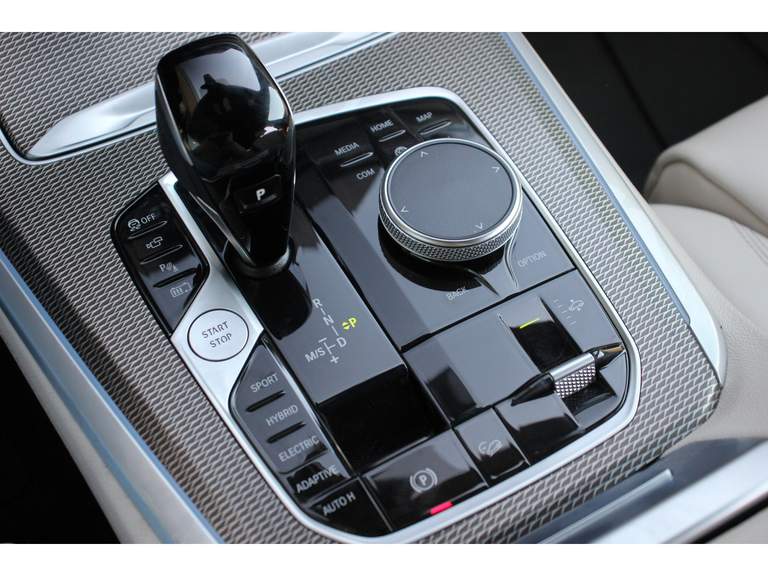 BMW BMW