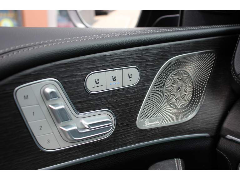 Mercedes-Benz Mercedes-Benz