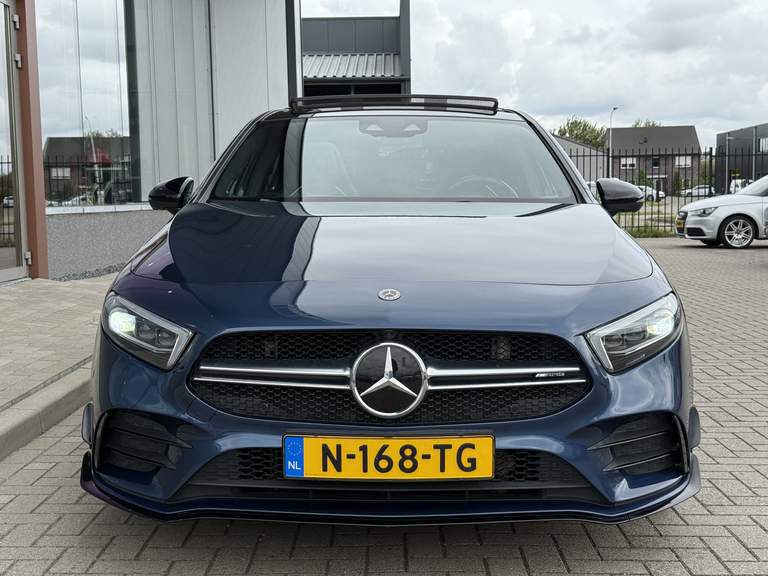 Mercedes-Benz Mercedes-Benz