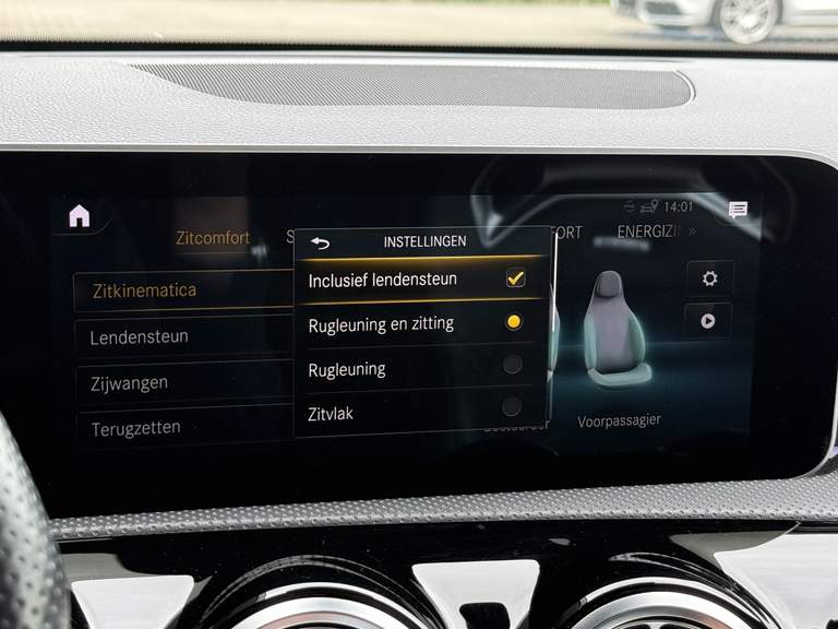Mercedes-Benz Mercedes-Benz