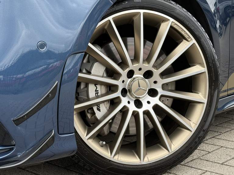 Mercedes-Benz Mercedes-Benz