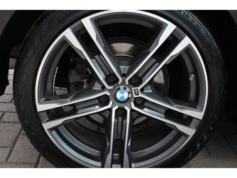 BMW BMW