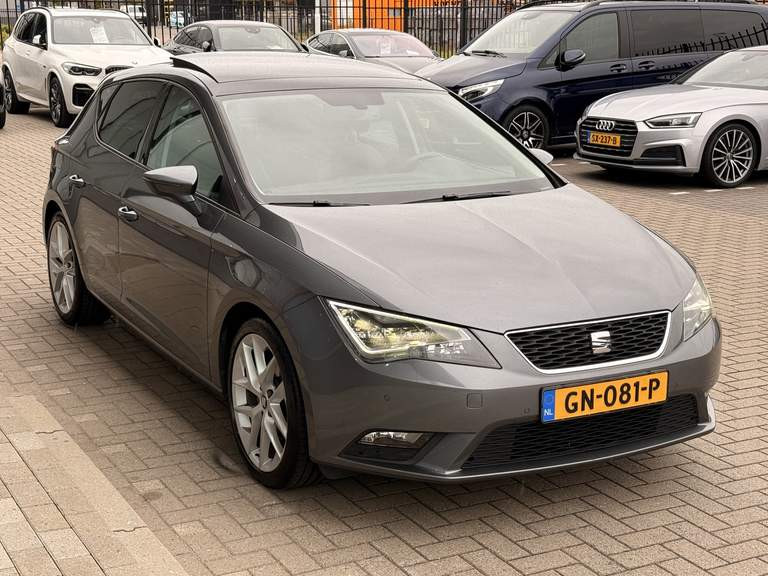 SEAT SEAT