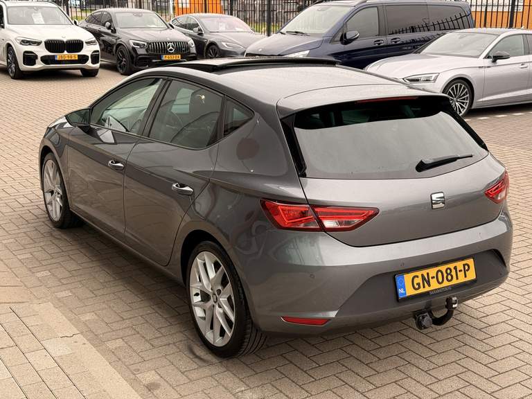 SEAT SEAT