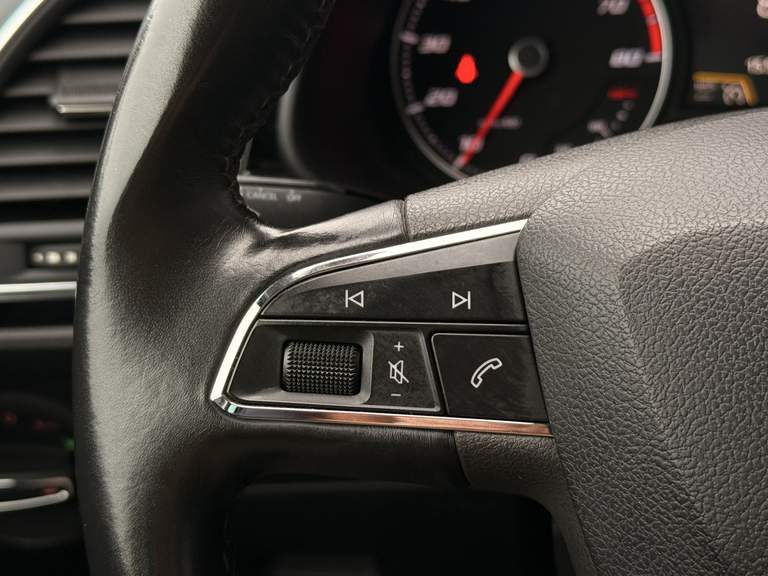 SEAT SEAT