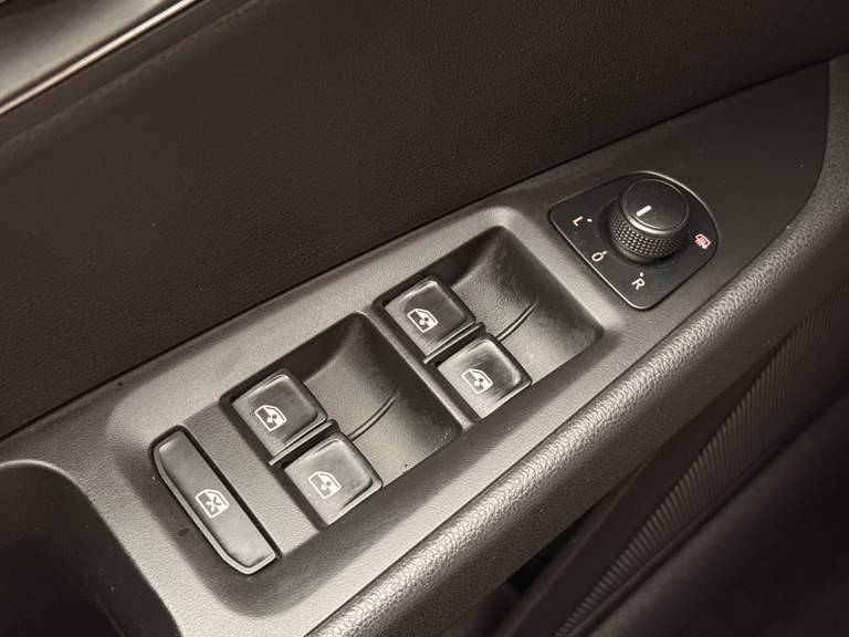 SEAT SEAT