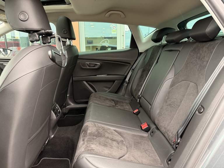 SEAT SEAT