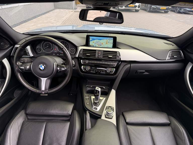 BMW BMW