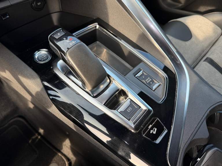 Peugeot Peugeot