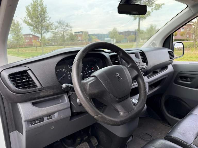 Peugeot Peugeot
