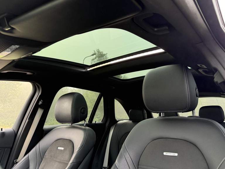 Mercedes-Benz Mercedes-Benz