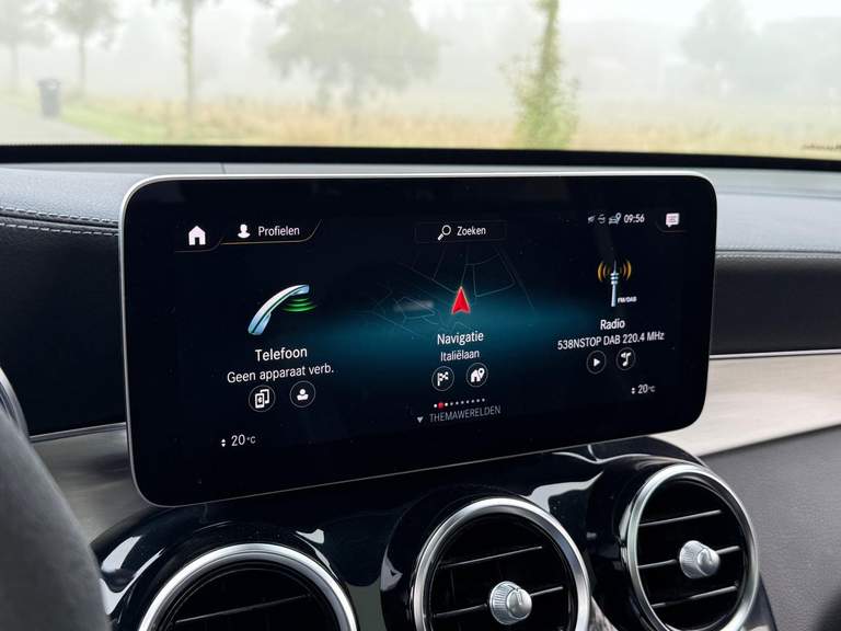 Mercedes-Benz Mercedes-Benz