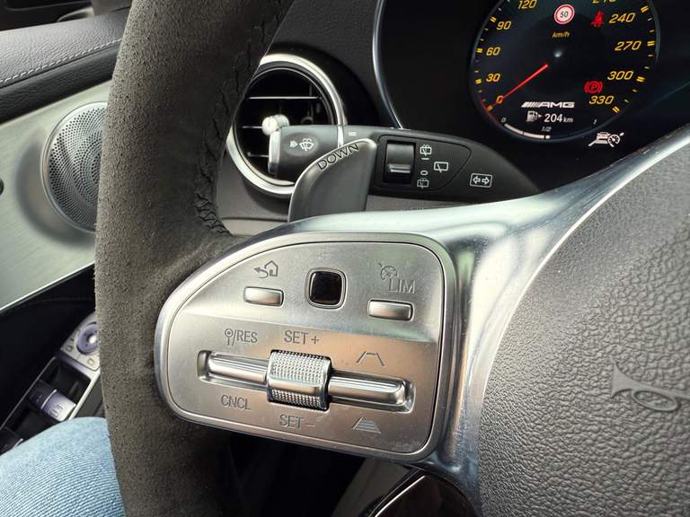 Mercedes-Benz Mercedes-Benz